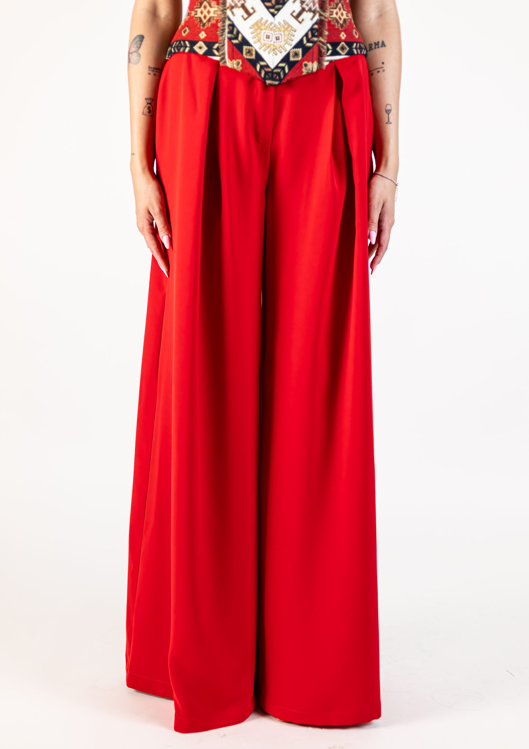 costum palazzo rosu scarlatta sacou oversize pantaloni palazzo cu falduri casano